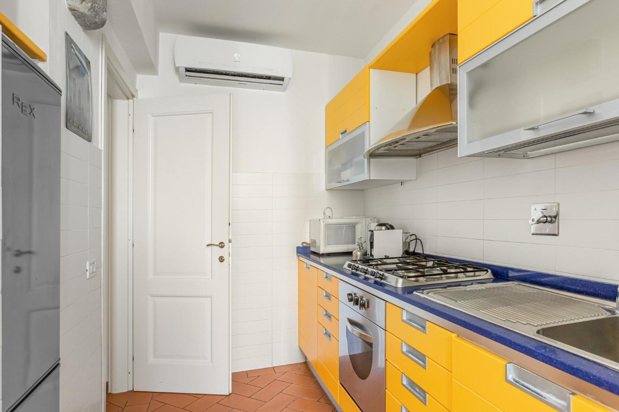 Apartment The Lions' In The Historic Centre X8 *
